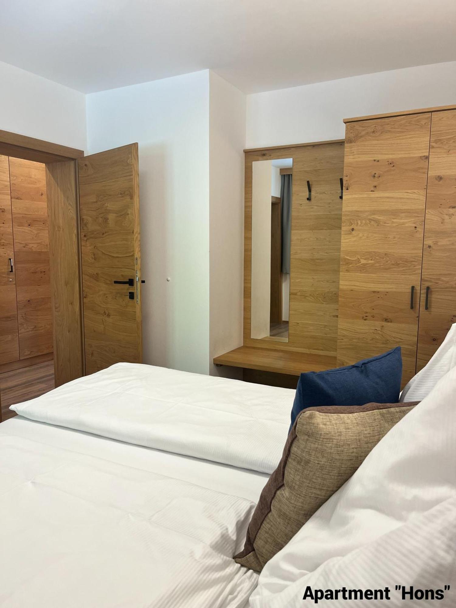 Der Wenger Apartman Werfenweng Szoba fotó