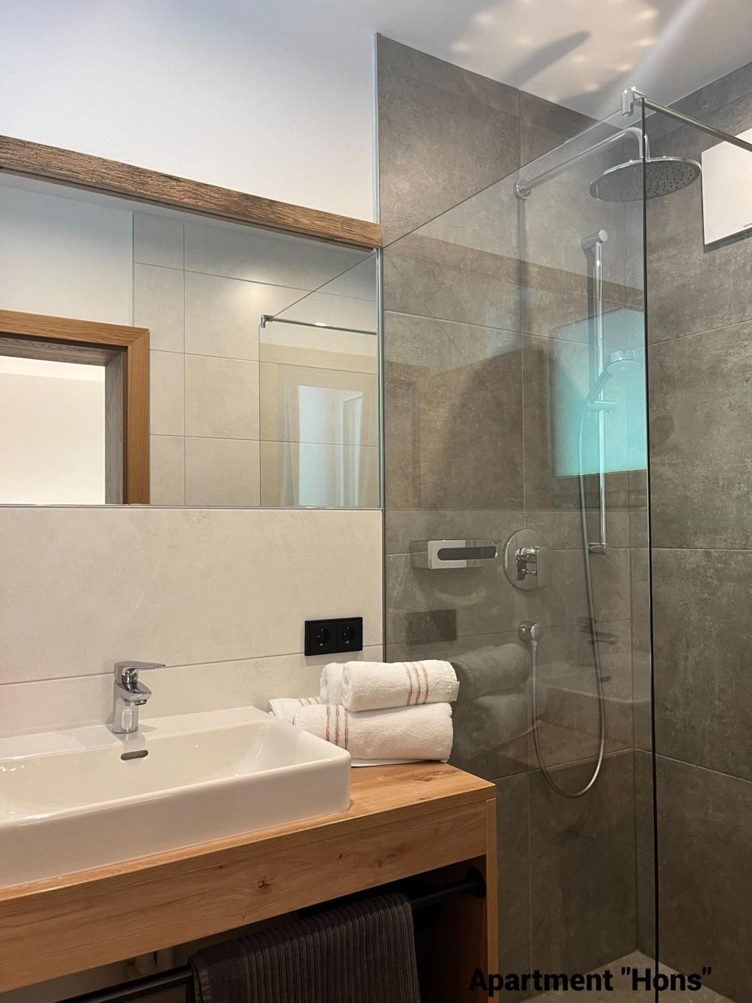 Der Wenger Apartman Werfenweng Szoba fotó